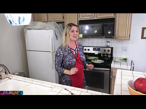 ❤️ A madrasta o ordenha na cozinha antes de sua data ️❌ Porno vídeo em porno pt-br.milf-nut-net.ru